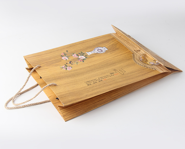 手提紙袋通過自身產(chǎn)品特點(diǎn)宣傳品牌 手提紙袋通過自身產(chǎn)品特點(diǎn)宣傳品牌