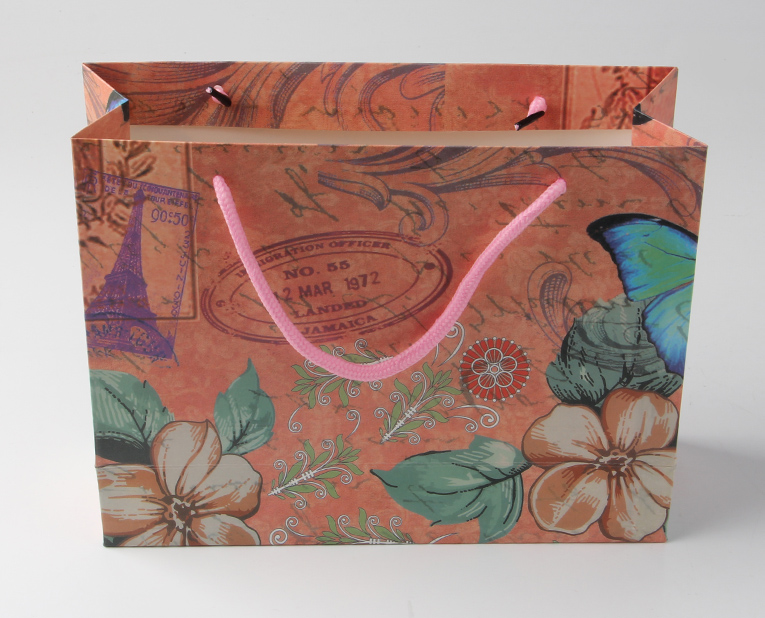 月餅紙袋生產廠認準廣州駿業包裝 月餅紙袋生產廠認準廣州駿業包裝