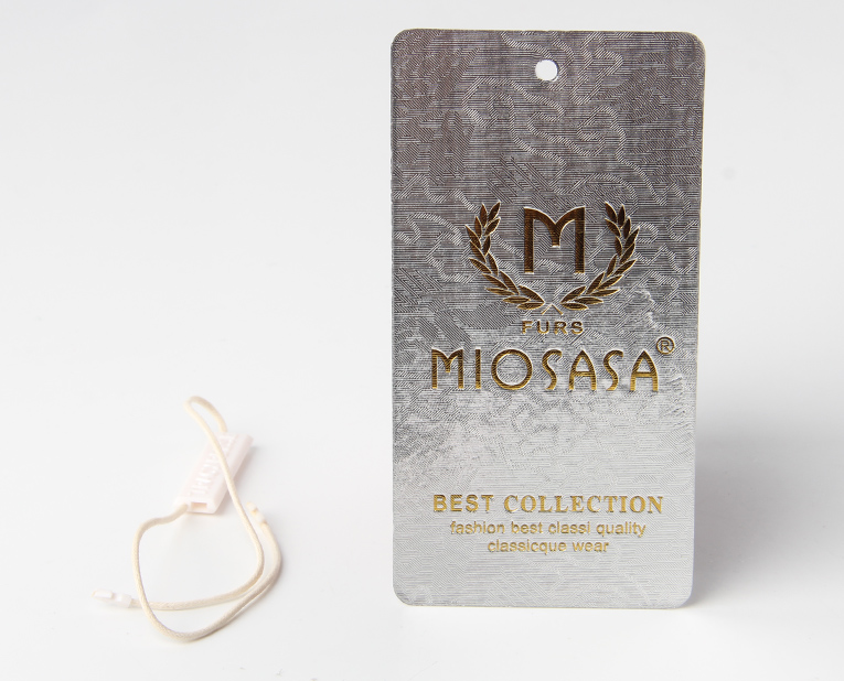 內(nèi)衣吊牌定做過程中,燙印不清晰不整齊的緣由 內(nèi)衣吊牌定做過程中,燙印不清晰不整齊的緣由