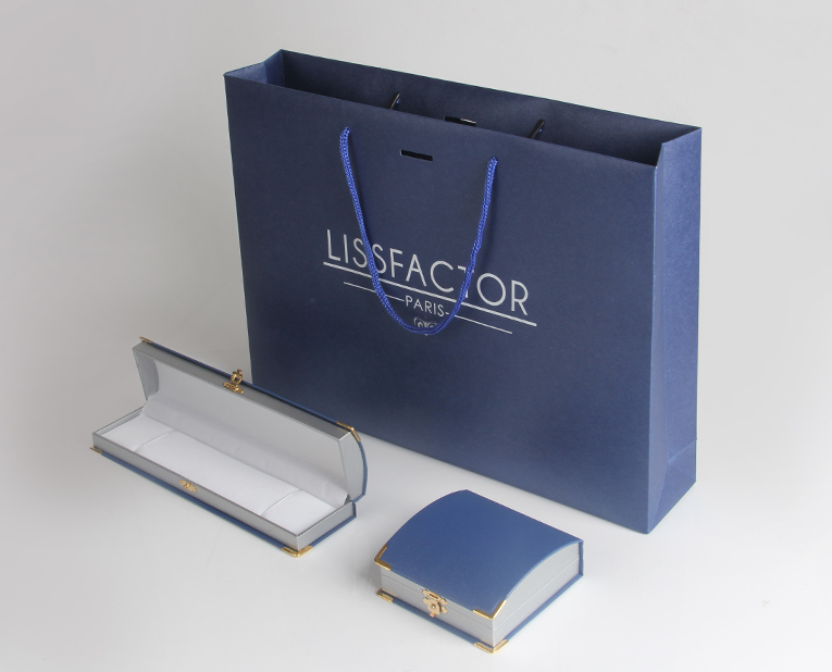 廣東禮品袋定做的覆膜工藝迎來綠色! 廣東禮品袋定做的覆膜工藝迎來綠色!