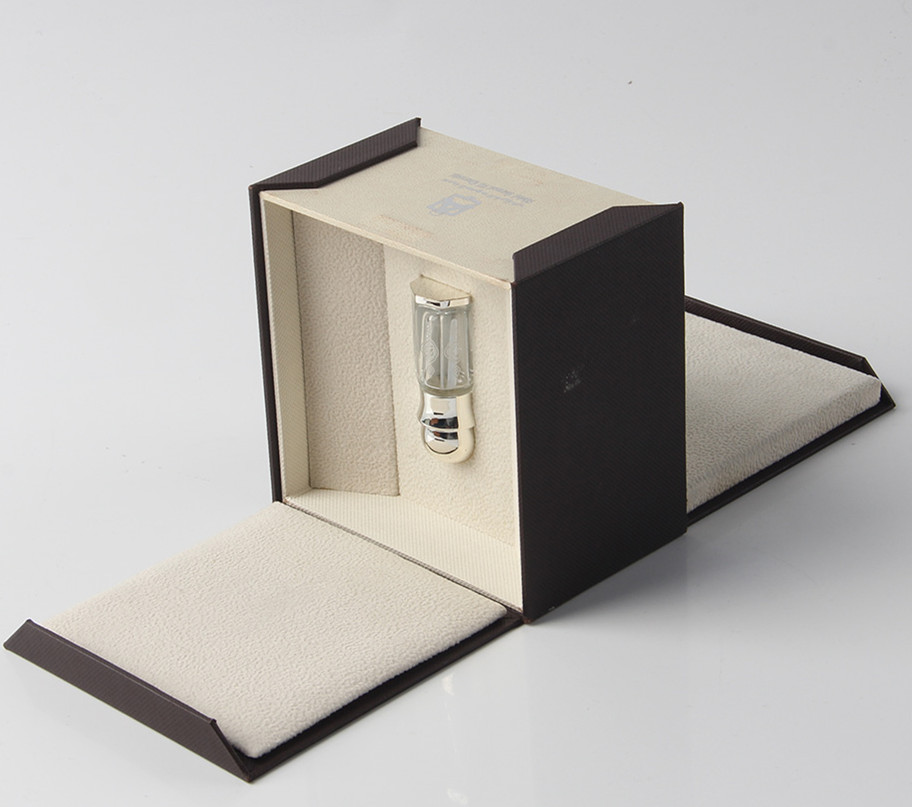 你可能不知道手環禮品盒工廠的"數據庫"舊墨回收的操作 你可能不知道手環禮品盒工廠的"數據庫"舊墨回收的操作