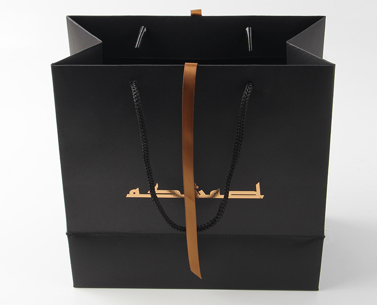 當印品出現了劃痕皮具紙袋工廠是怎么一一排查出原因的? 當印品出現了劃痕皮具紙袋工廠是怎么一一排查出原因的?