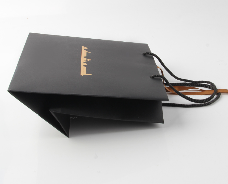 當印品出現了劃痕皮具紙袋工廠是怎么一一排查出原因的? 當印品出現了劃痕皮具紙袋工廠是怎么一一排查出原因的?