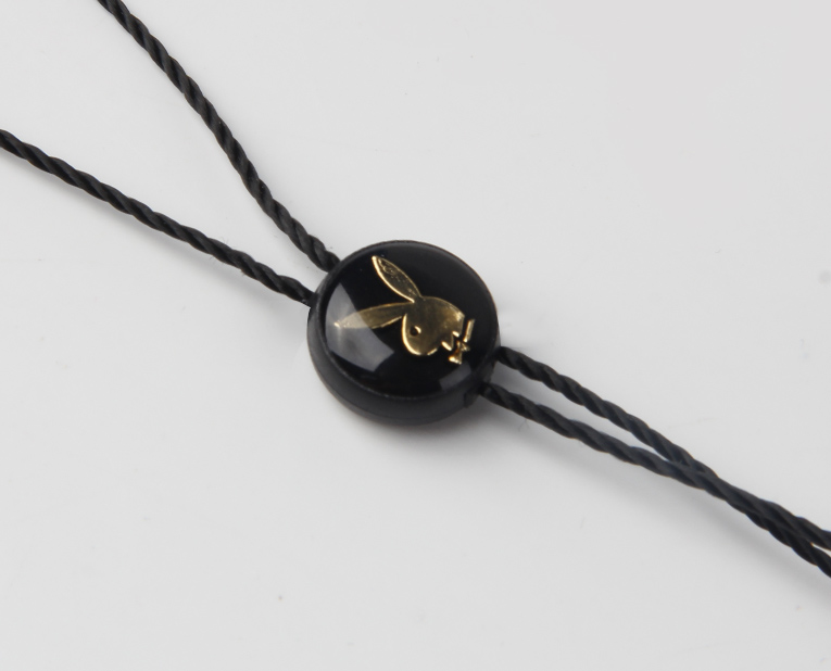 環保風氣下襪子吊牌也在定做時逐漸摒棄不環保的工藝以及材料 環保風氣下襪子吊牌也在定做時逐漸摒棄不環保的工藝以及材料