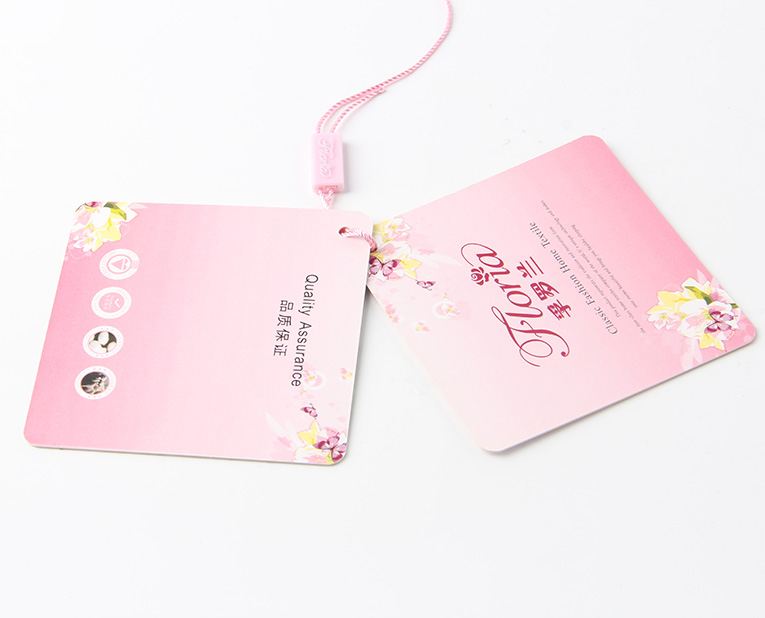 t恤吊牌在定做中,挑戰(zhàn)著色力的中性灰 t恤吊牌在定做中,挑戰(zhàn)著色力的中性灰