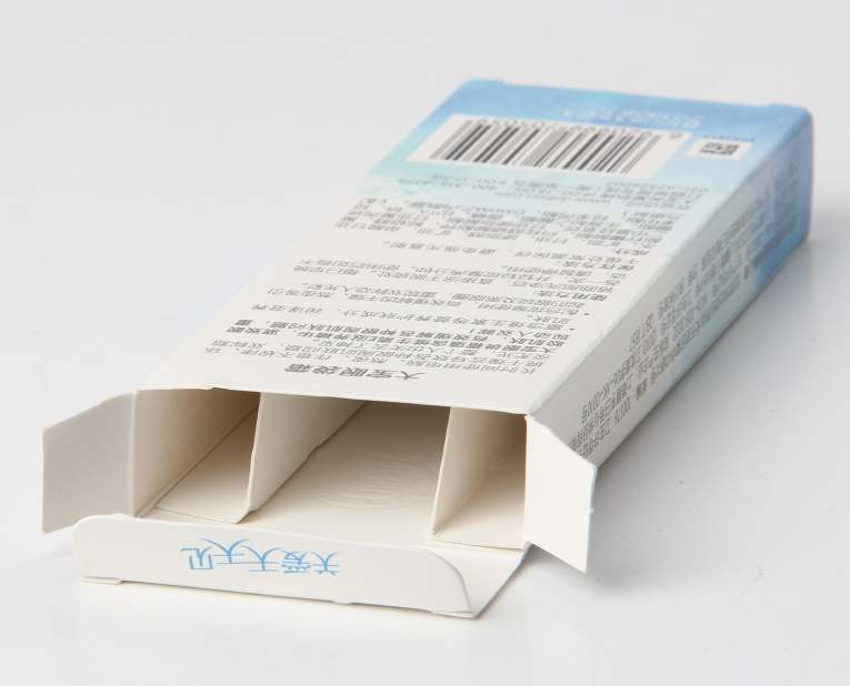 醇溶性油墨并不是所有都適應高速運轉的化妝品盒定做過程 醇溶性油墨并不是所有都適應高速運轉的化妝品盒定做過程