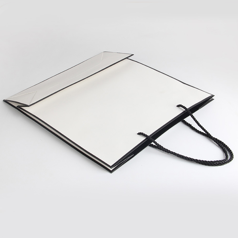 通過珠寶首飾禮品袋,定做一個正確和大媽打交道的方式 通過珠寶首飾禮品袋,定做一個正確和大媽打交道的方式