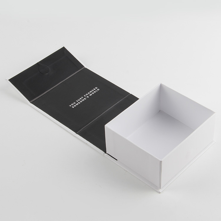 3招簡單辨別紙制盒廠家的燙金材料優劣 3招簡單辨別紙制盒廠家的燙金材料優劣