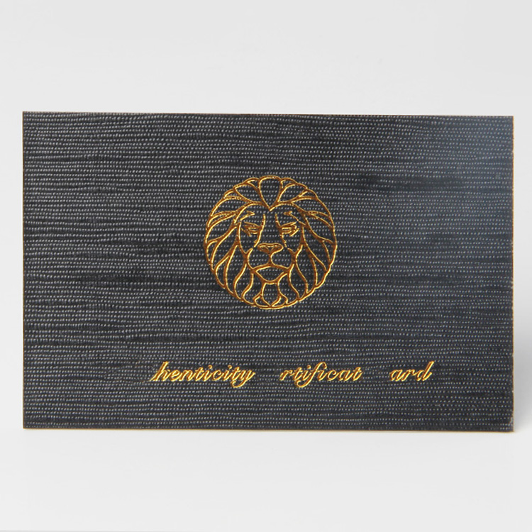 電子產(chǎn)品吊牌廠家給你介紹3種大小各自對應的耳機吊牌 電子產(chǎn)品吊牌廠家給你介紹3種大小各自對應的耳機吊牌